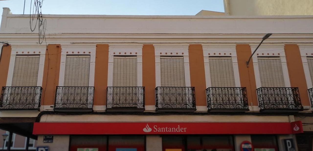 Apartamento Turistico El Soportal De La Plaza Daimiel Extérieur photo